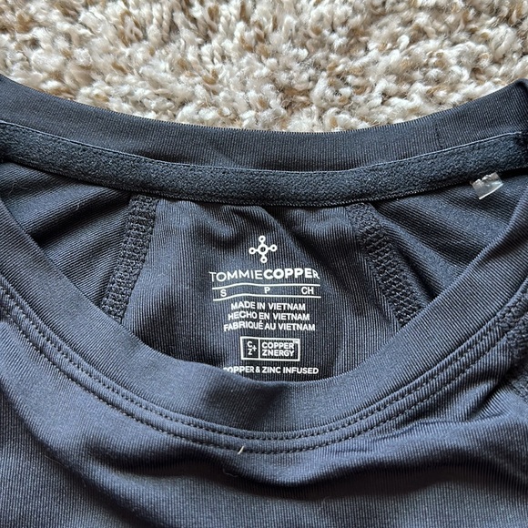 Tommie copper back support long sleeve - Picture 6 of 8